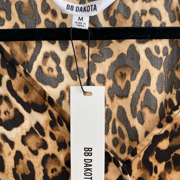 Leopard Print Body Suit - Picture 4 of 5